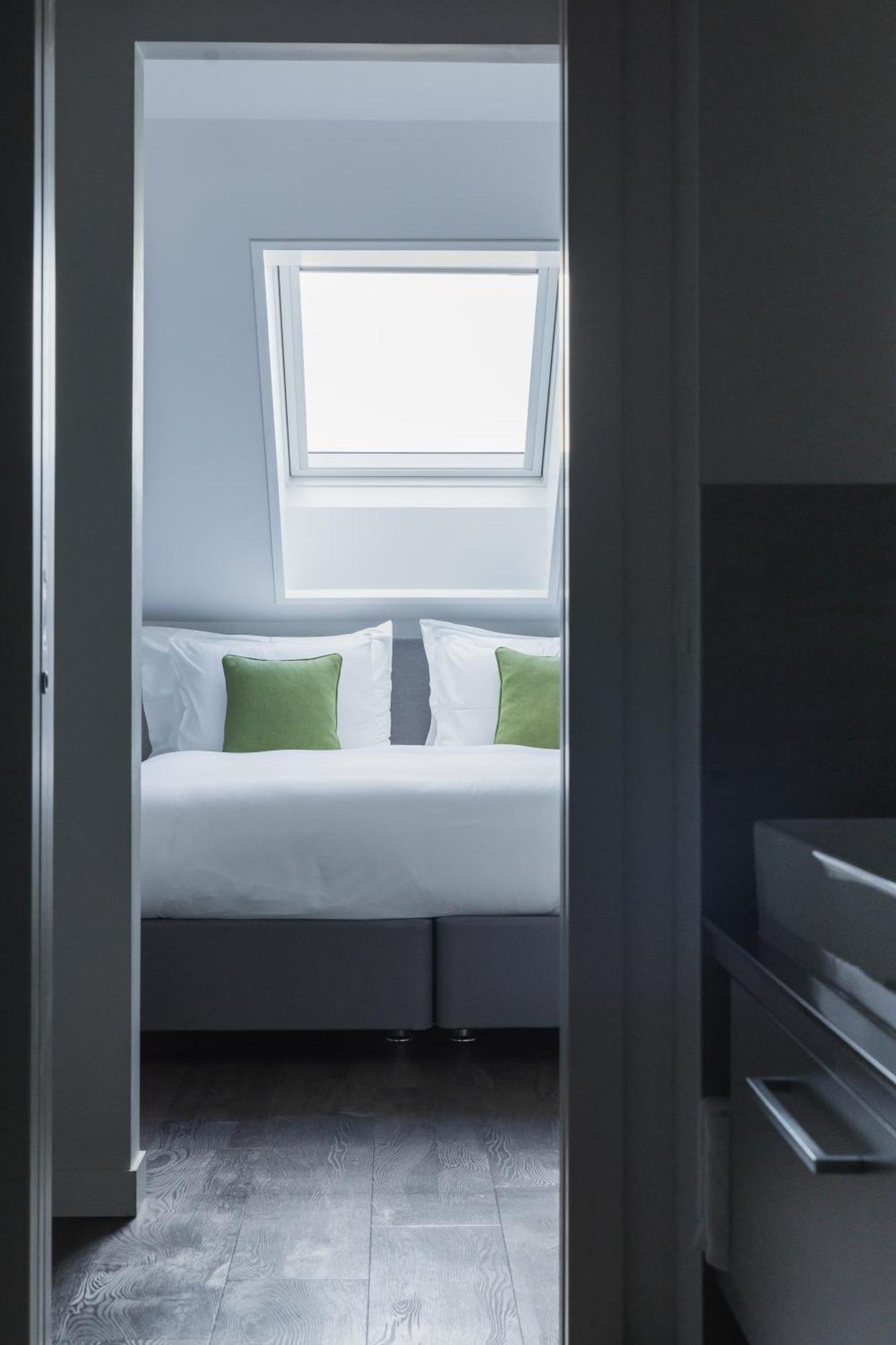 Base Nyon Hotell Eksteriør bilde