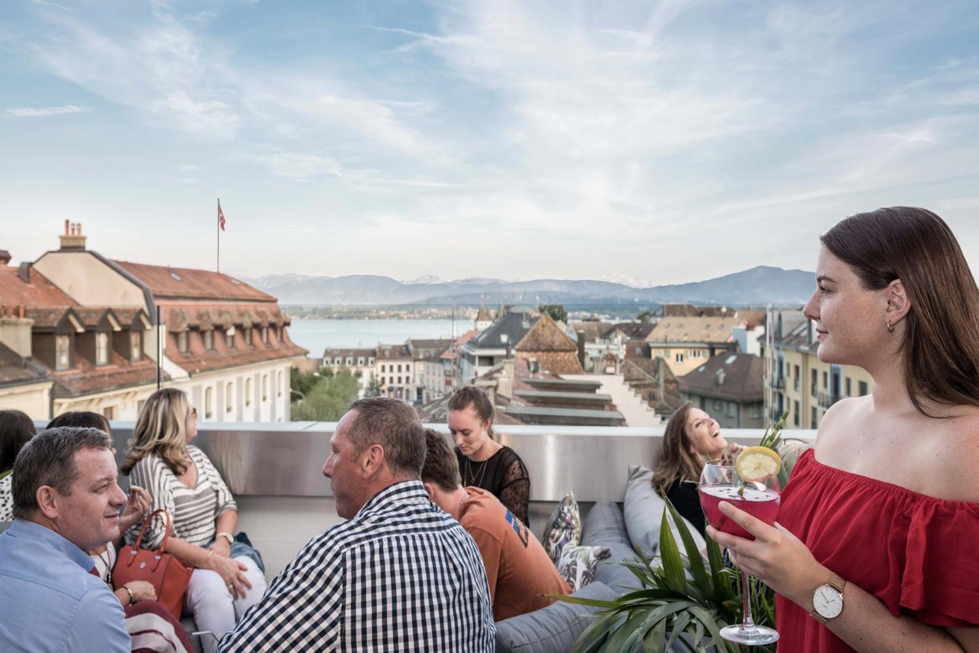 Base Nyon Hotell Eksteriør bilde